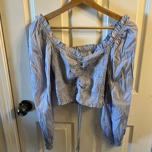 Light purple long sleeves shoulder top